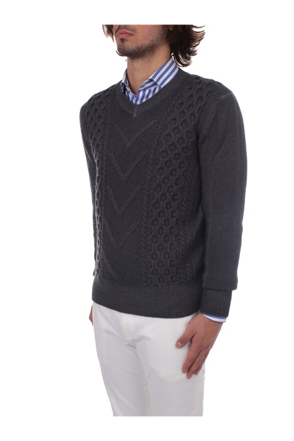 H953 V-neck sweaters Black