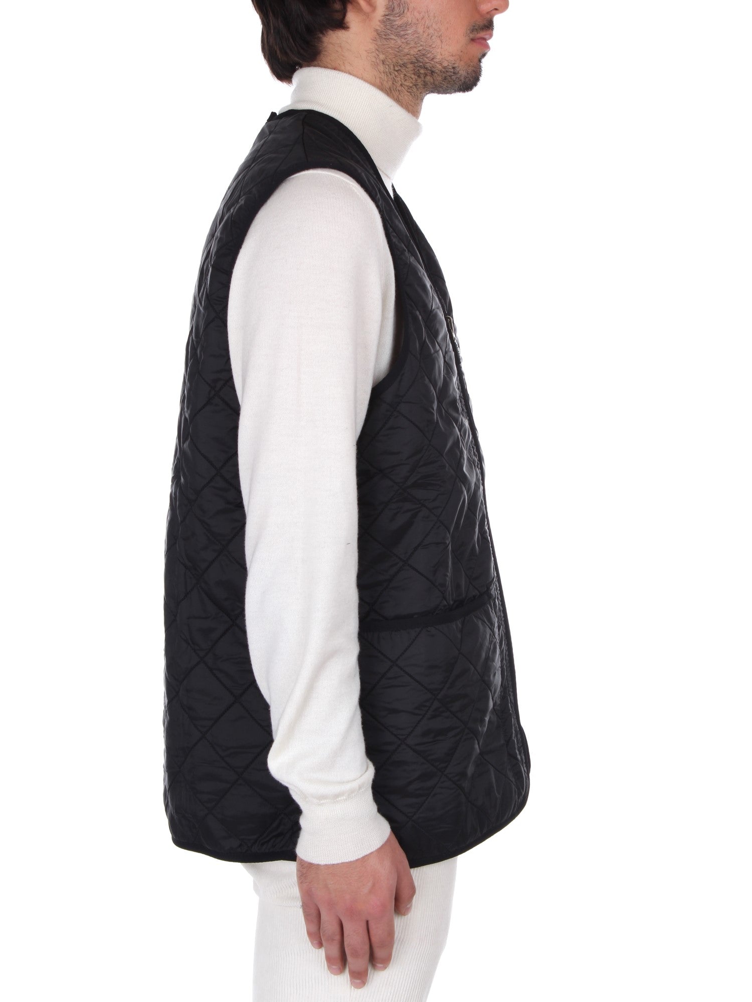 Barbour black gilet best sale